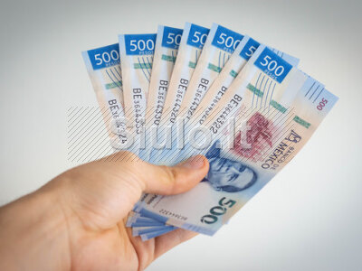 100 SKUBUS PASKOLA BEDARBIAMS